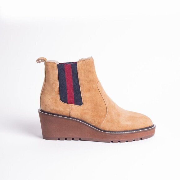 CECELIA NEW YORK - GEMMA SLIP ON LOW WEDGE BOOT NUTELLA Size 6.5